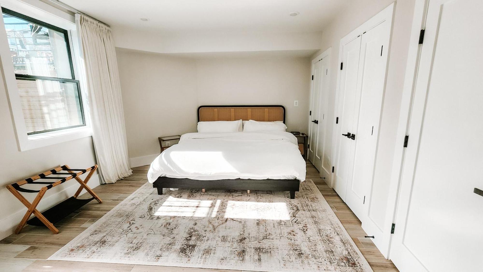Private Modern Luxury Suite In Historic Stone Home Washington Buitenkant foto